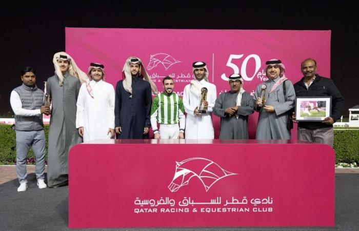 الجواد «تايدنغ» يفوز بكأس خور العديد