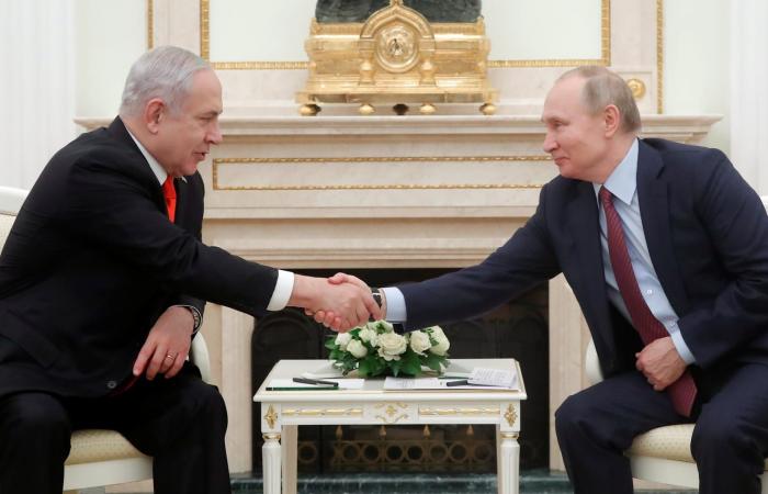 بوتين يجري اتصالا هاتفيا مع نتنياهو وبيان يكشف ما بحثاه بشأن إيران