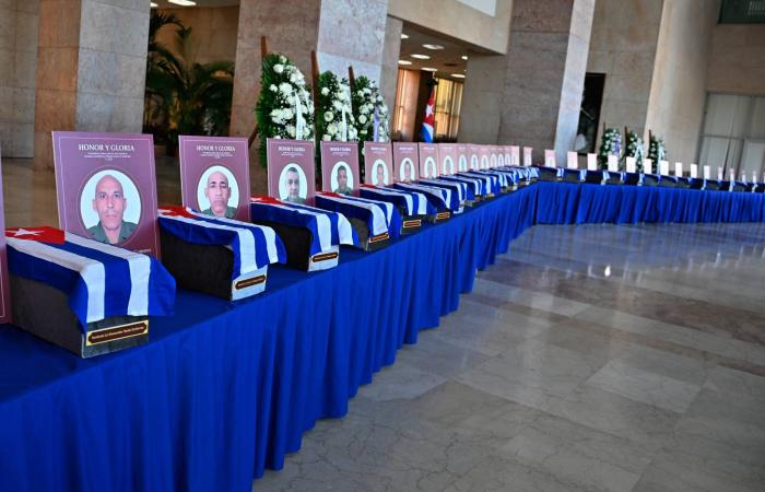 مدير
      «وكالة
      المخابرات
      المركزية»
      الأميركية
      التقى
      رئيسة
      فنزويلا
      المؤقتة
      في
      كاراكاس