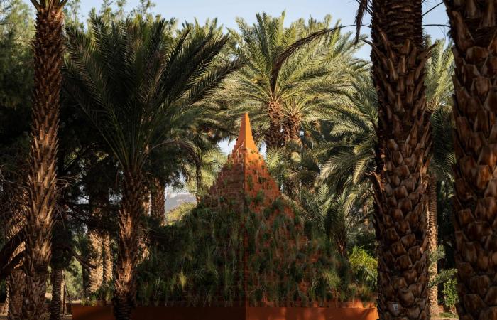 «صحراء
      X
      العلا
      2026»
      تجمع
      11
      فناناً
      رائداً
      في
      أعمال
      ضخمة
      داخل
      المشهد
      الصحراوي