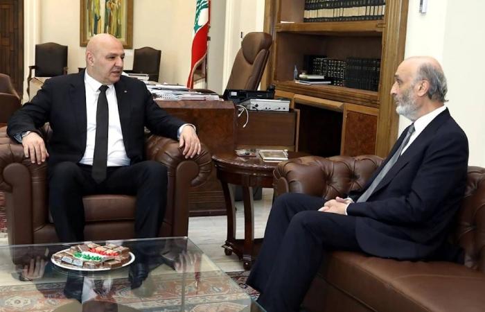 الشرع
      يستقبل
      المبعوث
      الأميركي
      ويؤكد
      على
      «وحدة
      سوريا»