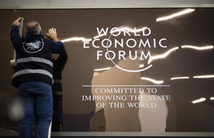 «جورميه»
      لطرح
      47.6
      %
      من
      أسهمها
      في
      البورصة
      المصرية