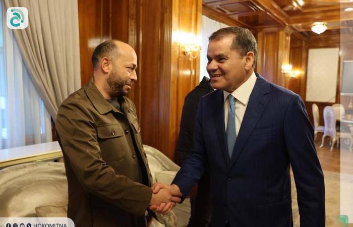 هل
      تنجح
      تيتيه
      في
      منع
      «تهديد»
      الميليشيات
      للعملية
      السياسية
      الليبية؟