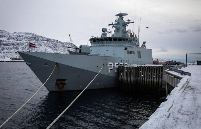 البرتغاليون
      ينتخبون
      رئيسهم
      من
      بين
      11
      متنافساً