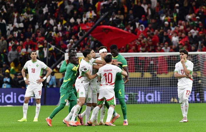 ماني:
      لو
      أوقف
      النهائي
      بتلك
      الصورة
      فسيكون
      «جنونياً»