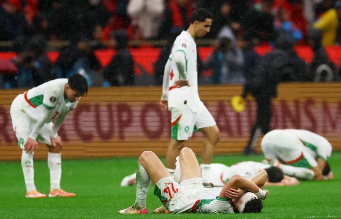 مدرب
      السنغال:
      فضلت
      منح
      ماني
      شارة
      القيادة
      ليرفع
      الكأس