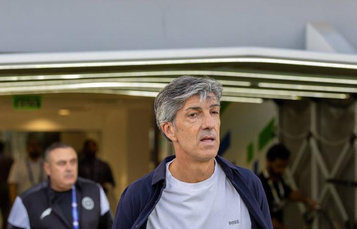 من
      ينقذ
      الحكام
      السعوديين
      من
      التشكيك
      المستمر
      في
      نزاهتهم؟