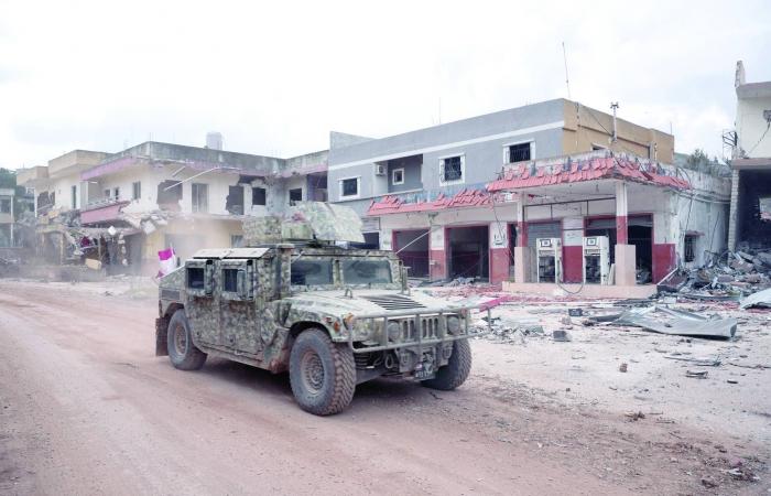 الداخلية
      السورية:
      جاهزون
      لاستلام
      وتأمين
      سجون
      «داعش»
      في
      الحسكة