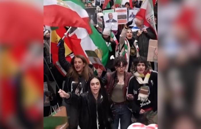 تنديدًا بالقمع الدموي للمحتجين في إيران.. تظاهرات تعم عدة دول حول العالم