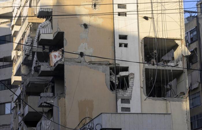 الداخلية
      السورية:
      جاهزون
      لاستلام
      وتأمين
      سجون
      «داعش»
      في
      الحسكة