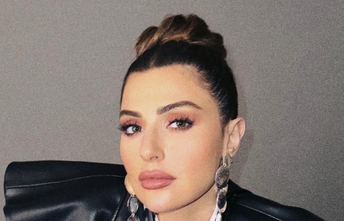 الأزياء وحدها لا تكفي.. هذا دور الإكسسوارات في نجاح أي إطلالة