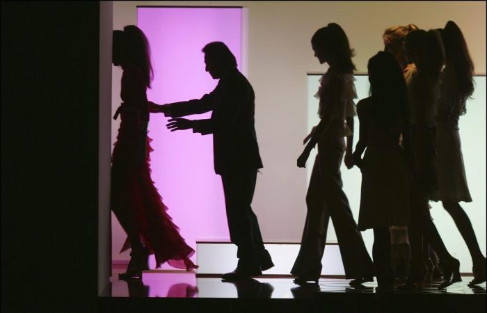 فالنتينو غارافاني..أسطورة الموضة العالميّة في صور خالدة