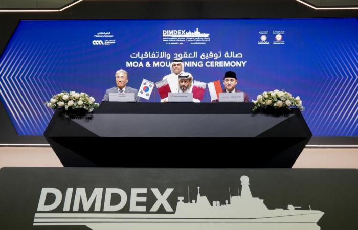  نائب رئيس مجلس الوزراء ووزير الدولة لشؤون الدفاع يحضر توقيع عدد من الاتفاقيات على هامش أعمال اليوم الثاني لـ ديمدكس 2026