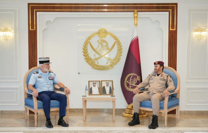 قائد الحرس الأميري يلتقي ملحق الأمن الداخلي الفرنسي