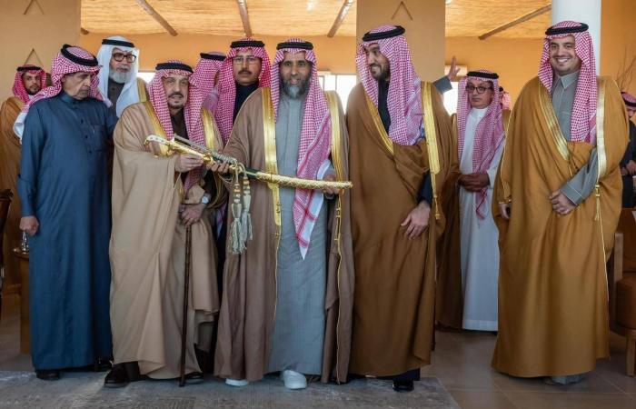 «رمزية
      السيف»...
      مطمح
      مُلّاك
      الهجن
      في
      مهرجان
      خادم
      الحرمين