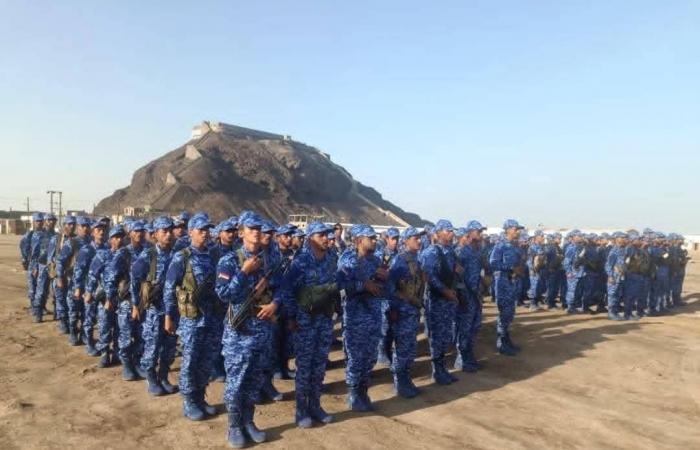 عدن
      تتنفس
      الصعداء...
      إخلاء
      المعسكرات
      وتحسّن
      كبير
      في
      الخدمات