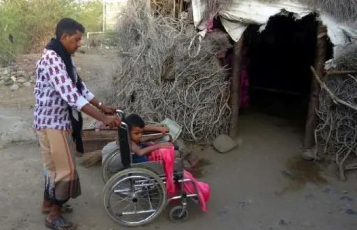 ألغام
      الحوثيين
      تحاصر
      حياة
      المدنيين
      في
      الحديدة