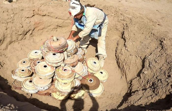 الهلع
      من
      إسرائيل
      يغيّب
      قادة
      الحوثيين
      عن
      فعاليات
      «التعبئة»