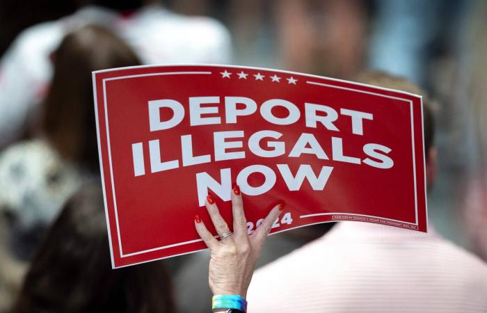 «حرب»
      ترمب
      على
      الهجرة...
      من
      شعار
      انتخابي
      إلى
      عقيدة
      أمن
      قومي