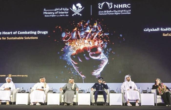 المنتدى الوطني الرابع لحقوق الإنسان| خبراء يؤكدون: الدعم الأسري للمتعافين خط الدفاع الأول ضد الإدمان