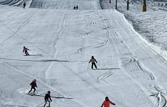 موسم
      واعد...
      جولة
      على
      أهم
      عناوين
      التزلج
      في
      لبنان