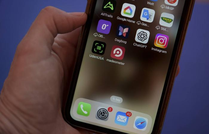 الفرنسيون
      يتراجعون
      عن
      المآدب
      المنزلية
      لصالح
      المطاعم