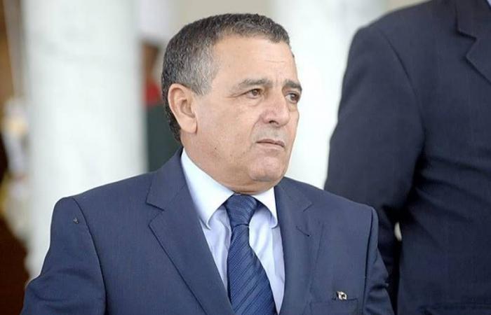 ​الجزائر
      تعلن
      عن
      مكاسب
      جديدة
      بمسار
      «استرجاع
      الأموال
      المنهوبة»
      في
      الخارج