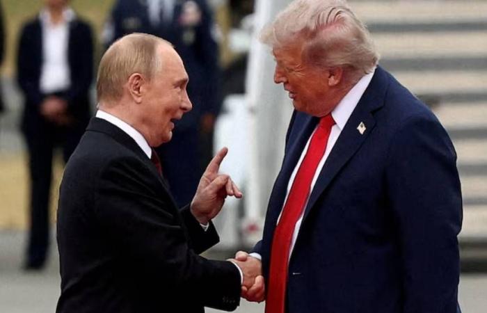 ممثلة
      أميركا
      أمام
      مجلس
      الأمن:
      مستعدون
      لدعم
      الحوار
      بين
      سوريا
      وإسرائيل