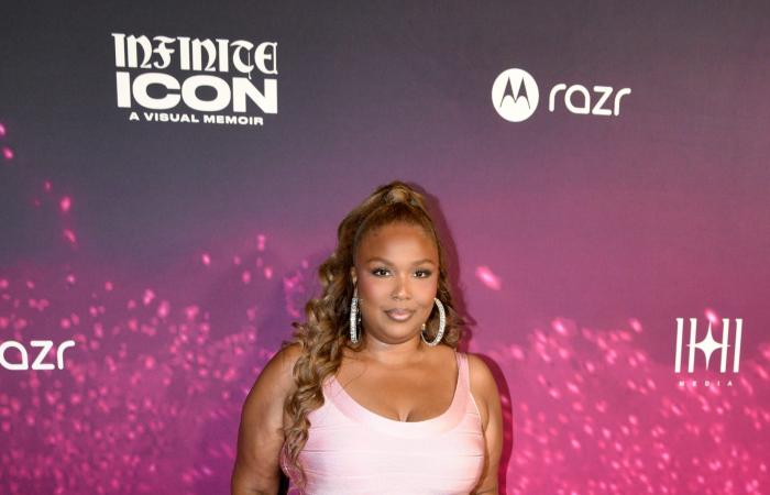 باريس هيلتون تتألق بتصميم لبناني في العرض الأول لفيلمها الوثائقي بلوس أنجلوس