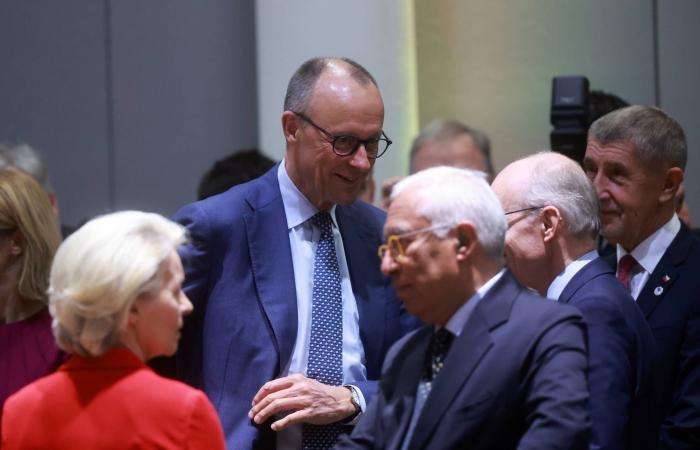 كالاس:
      قادة
      الاتحاد
      الأوروبي
      قد
      ينضمون
      إلى
      «مجلس
      السلام»
      إذا
      اقتصر
      عمله
      على
      غزة