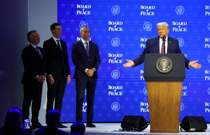 إسرائيل
      تخلق
      واقعاً
      جديداً
      عند
      «الخط
      الأصفر»
      بغزة