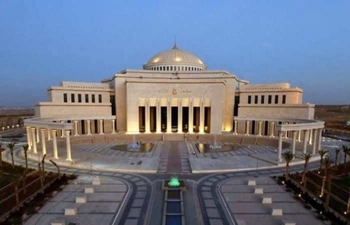 لغز
      اختفاء
      برلماني
      مصري
      معارض
      يزداد
      غموضاً
      مع
      أنباء
      عن
      «مقتله»