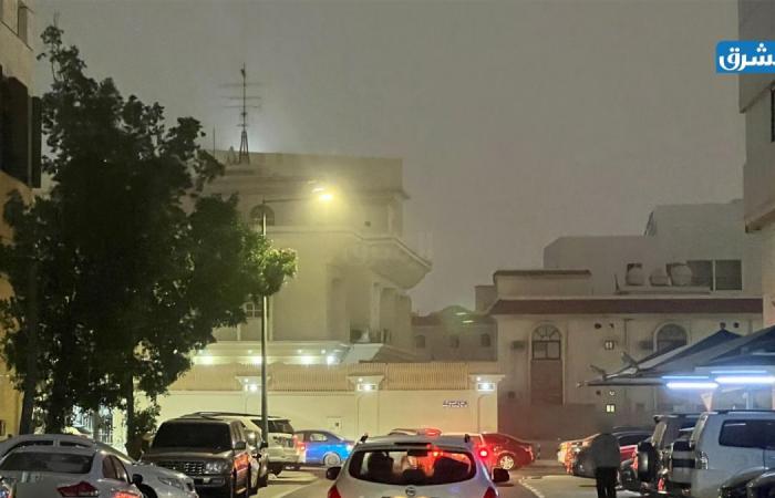 كتلة غبارية تدخل أجواء قطر.. والأرصاد تحذر من تدني الرؤية (صور)