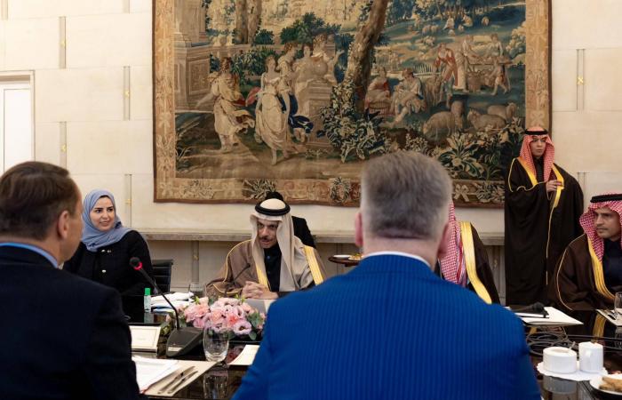 السعودية:
      علاقتنا
      مع
      الإمارات
      مهمة
      للاستقرار
      الإقليمي