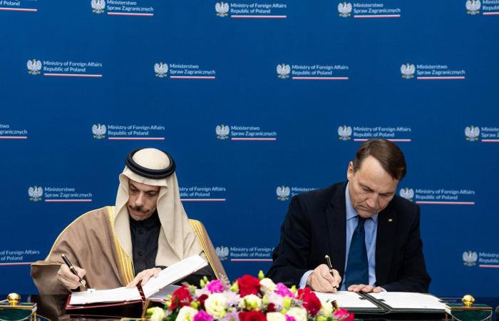 السعودية:
      علاقتنا
      مع
      الإمارات
      مهمة
      للاستقرار
      الإقليمي