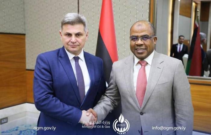 البرهان:
      الحرب
      تسببت
      في
      دمار
      هائل