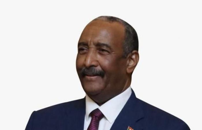 رئيس مجلس السيادة الانتقالي السوداني يصل الدوحة