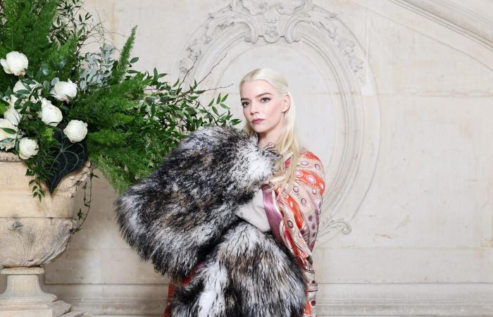 نجمات هوليوود يرتدين أزياء رجاليّة في عرض "ديور" بأسبوع الأزياء الراقية في باريس