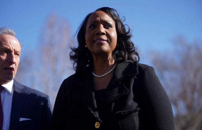 توقعات
      بتثبيت
      الفائدة
      الأميركية...
      وباول
      يلوذ
      بالاقتصاد
      بعيداً
      عن
      السياسة