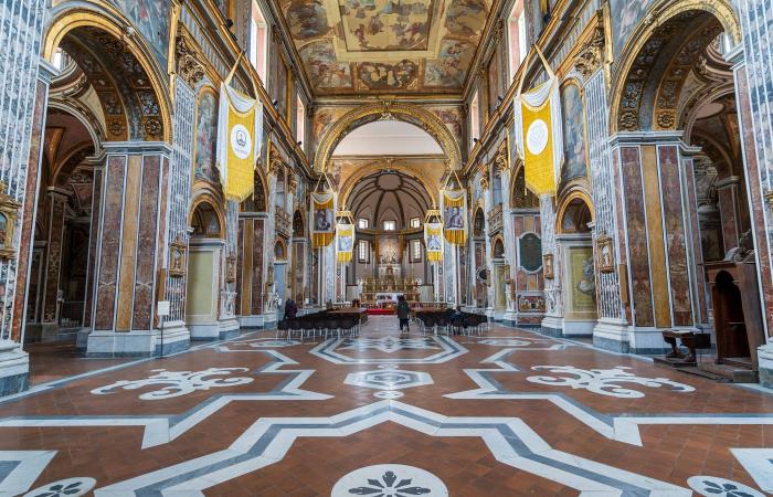 جيل
      زد
      يغيّر
      خريطة
      السفر:
      لماذا
      يفضّل
      Airbnb
      على
      الفنادق؟