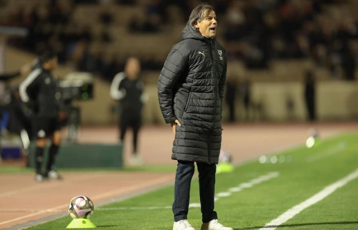 الهلال
      و«المهاجم
      الجديد»...
      رفاهية
      فنية
      أم
      ضرورة
      يفرضها
      الواقع؟