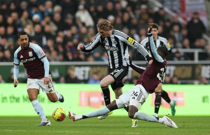 تشيلسي
      يعلن
      نهاية
      علاقته
      بـ«رحيم
      سترلينغ»