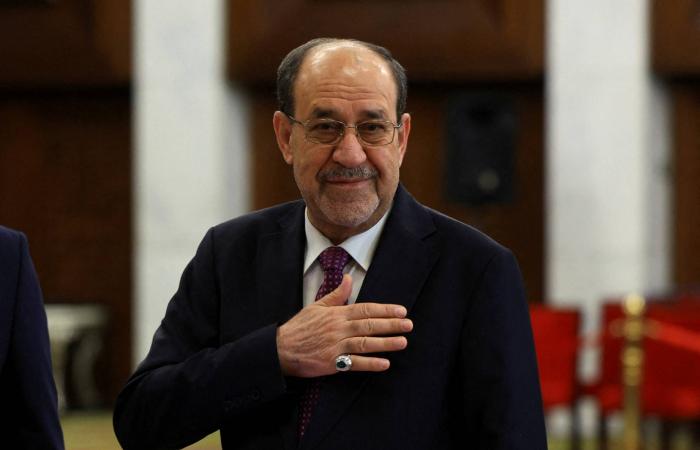 «خلافات»
      تشغيل
      معبر
      رفح
      تُعيد
      «مخاوف
      التهجير»