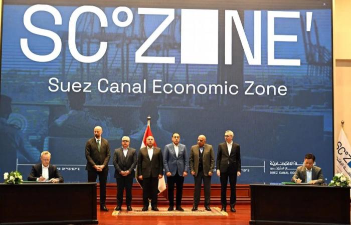 مصر
      تؤكد
      دور
      القوة
      متعددة
      الجنسيات
      في
      دعم
      الاستقرار
      بسيناء