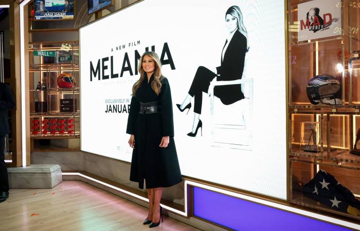 منال
      عجاج
      تتألَّق
      في
      أسبوع
      الموضة
      بباريس
      2026
      بإبداعات
      ذات
      طابع
      معاصر