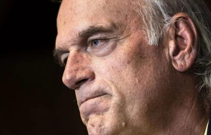 حاكم
      أمريكي
      سابق
      يقترح
      انضمام
      ولاية
      مينيسوتا
      إلى
      كندا
      هربا
      من
      سياسات
      ترامب