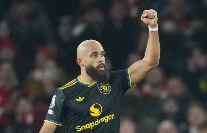 مَن
      سيفوز
      بلقب
      «الدوري
      الإنجليزي»
      هذا
      الموسم؟