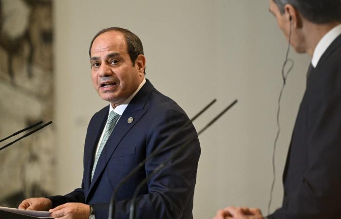 أول تعليق من السيسي بعد فوز منتخب مصر بكأس إفريقيا لكرة اليد