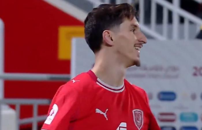 نجم الدحيل يهدي هدفه في الريان لطفل من غزة مبتور الذراعين (فيديو)