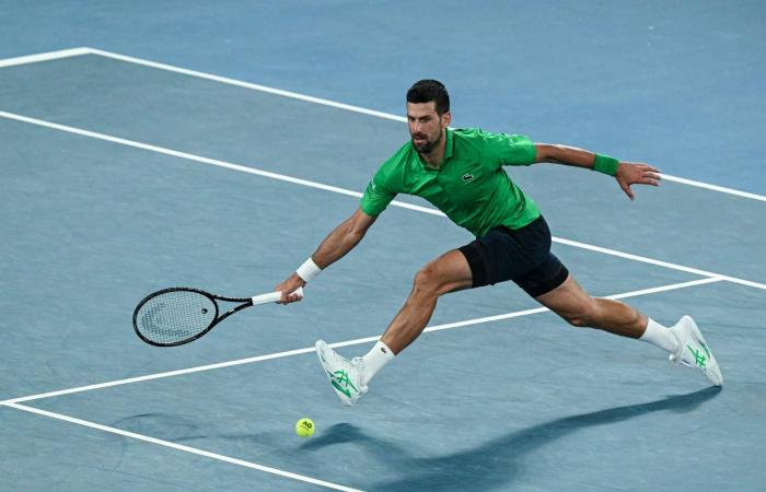 «دورة
      أستراليا»:
      ريباكينا
      تشكر
      المشجعين...
      وسابالينكا
      تترقب
      العام
      المقبل